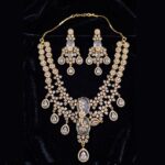 PJ Floral Clusters and Teardrop-Shaped Necklace Set