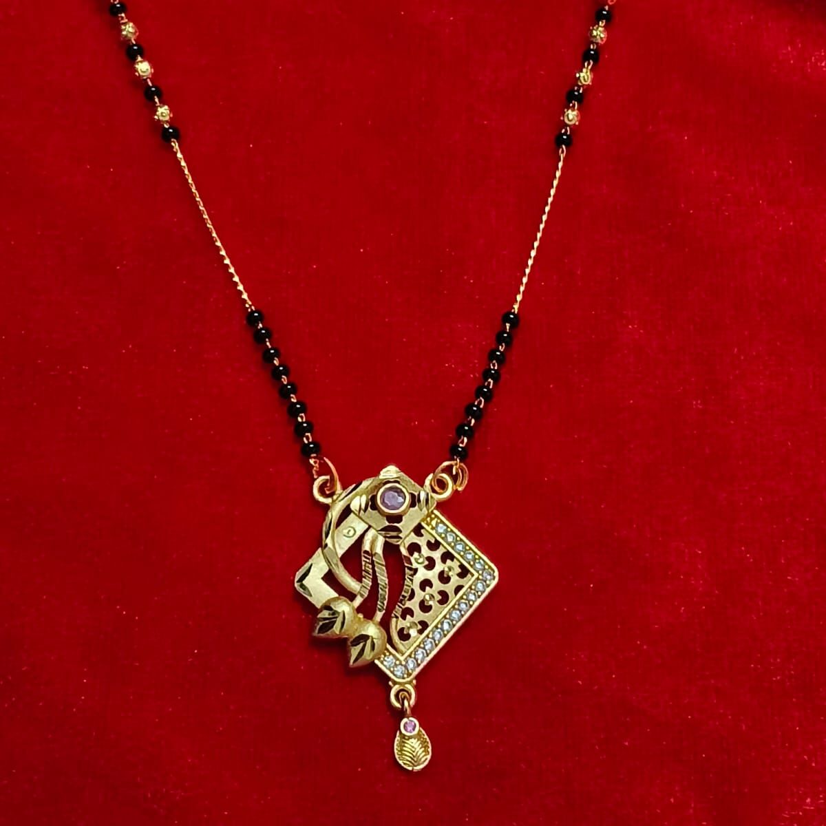 PRAREKA Lattice Vibrant- Mangalsutra