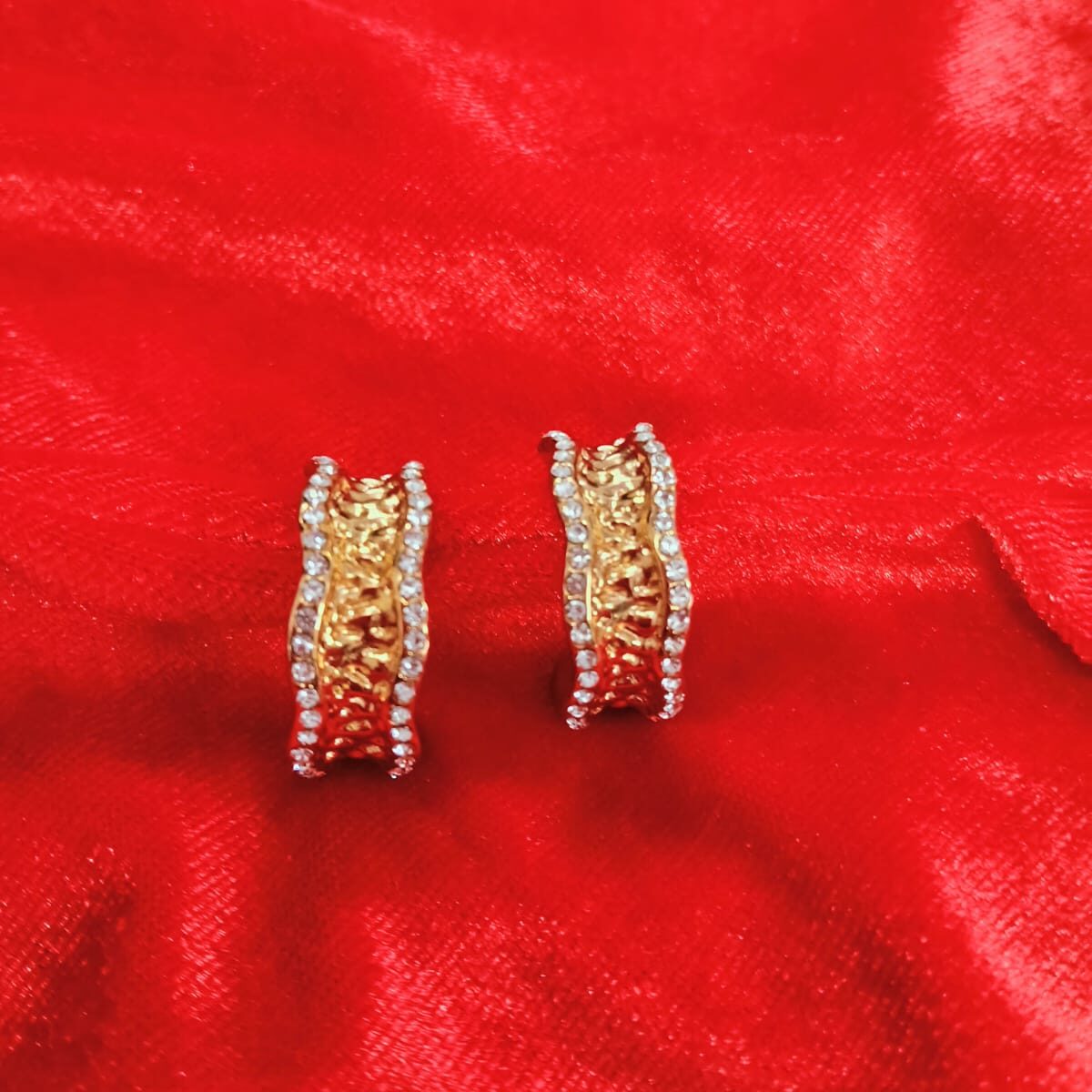 PRAREKA Textured Gold CZ Hoops PRAREKA Textured Gold CZ Hoops