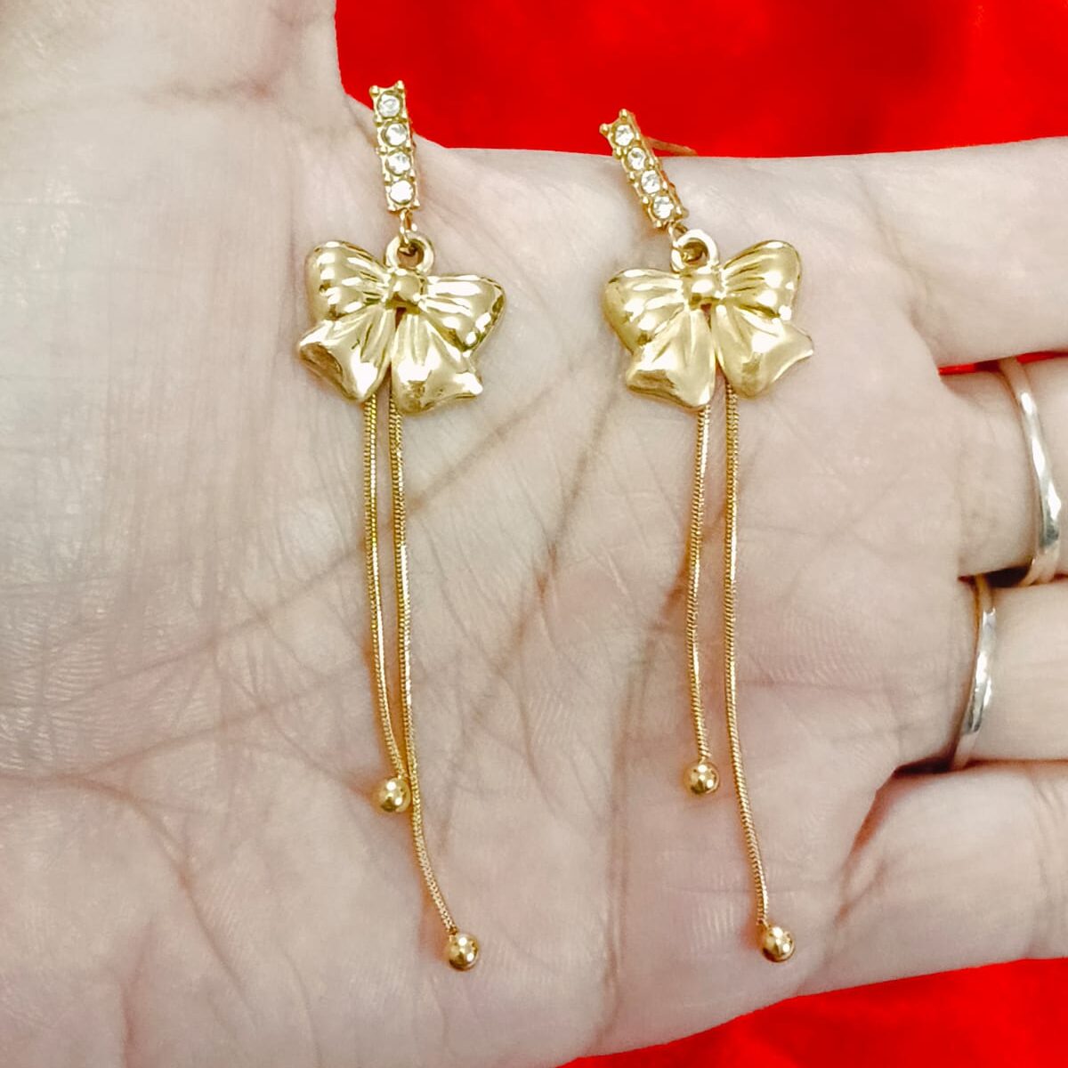 PRAREKA Gold Plated Bow Drops