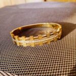 PRAREKA Hinged Rigid Bracelet