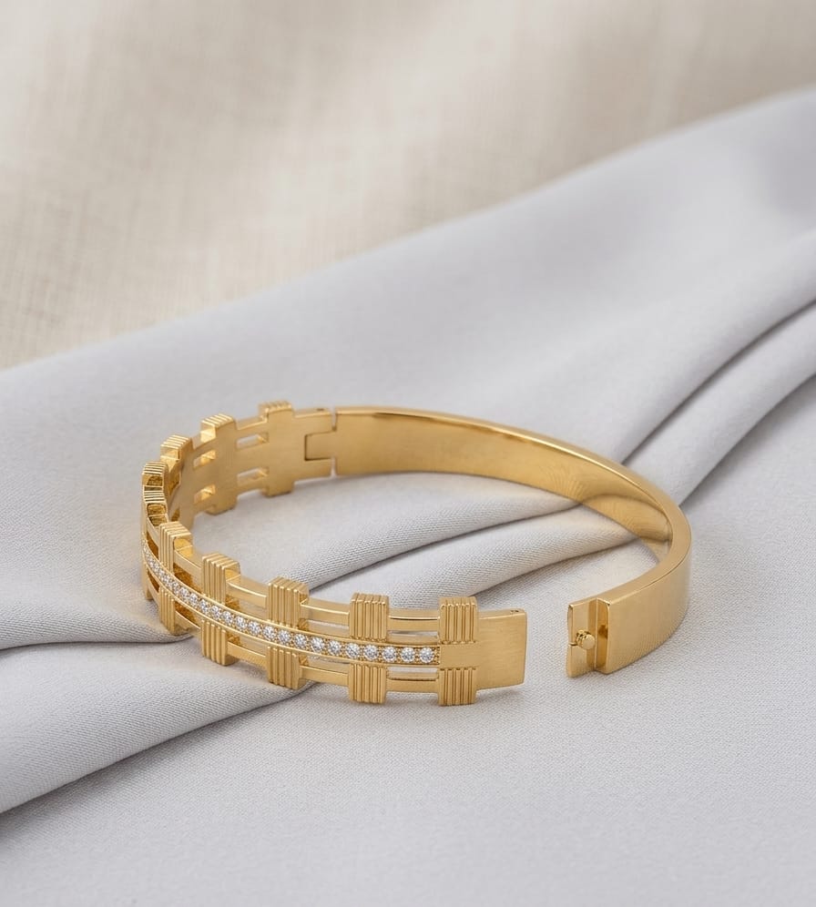 Hinged Rigid Bracelet