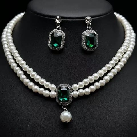 PRAREKA Regal Emerald Pearl Set PRAREKA Regal Emerald Pearl Set