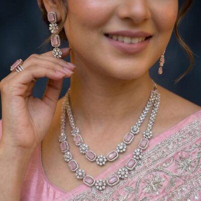 PRAREKA Regal Layered Gemstone